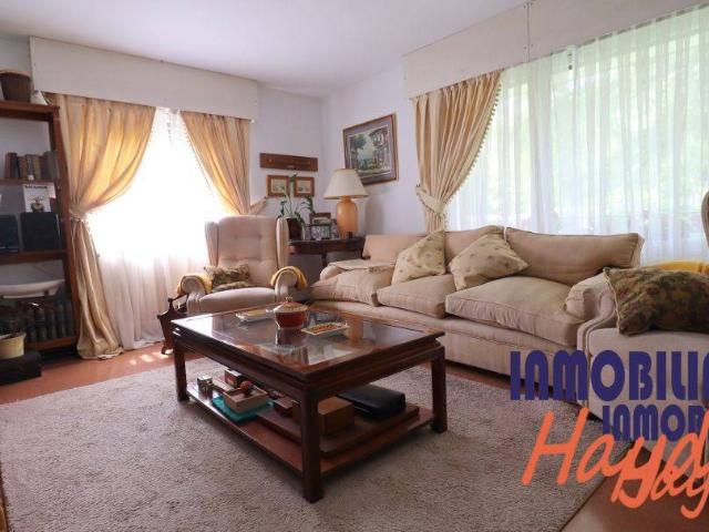 Chalet en venta en Elexalde, Getxo