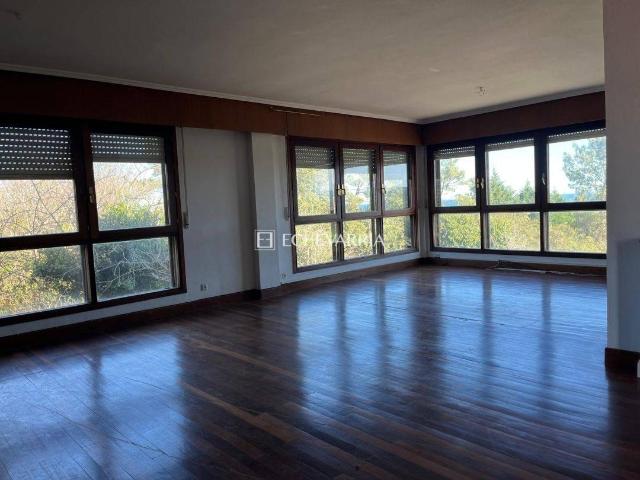 Chalet en venta en Elexalde, Getxo