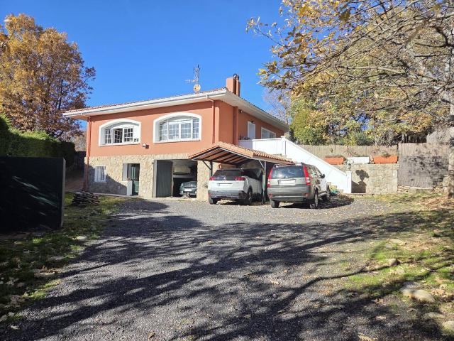 Chalet en venta en Santa María De La Alameda, Madrid
