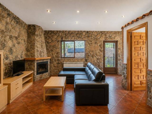 Chalet en venta en Santa María De La Alameda, Madrid