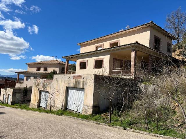 Chalet en venta en Santa María Del Tiétar, Castilla y León