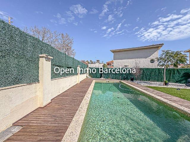 Villa en venta en Cubelles, Barri de la Creu