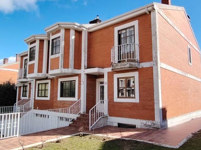 Chalet en venta en Valdelagua, Santa Marta De Tormes