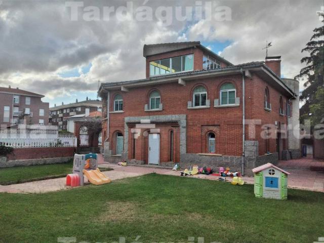 Chalet en venta en Valdelagua, Santa Marta De Tormes