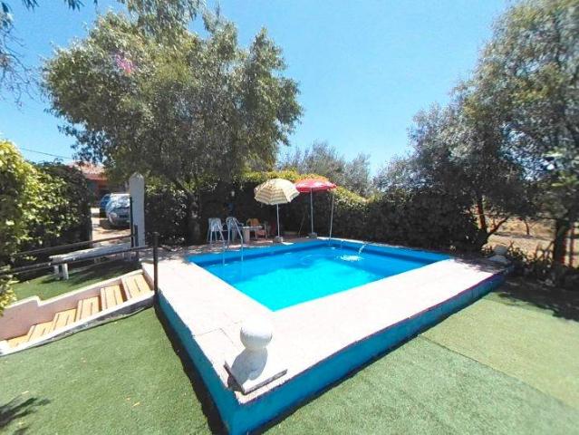 Villa en venta en Santa Olalla