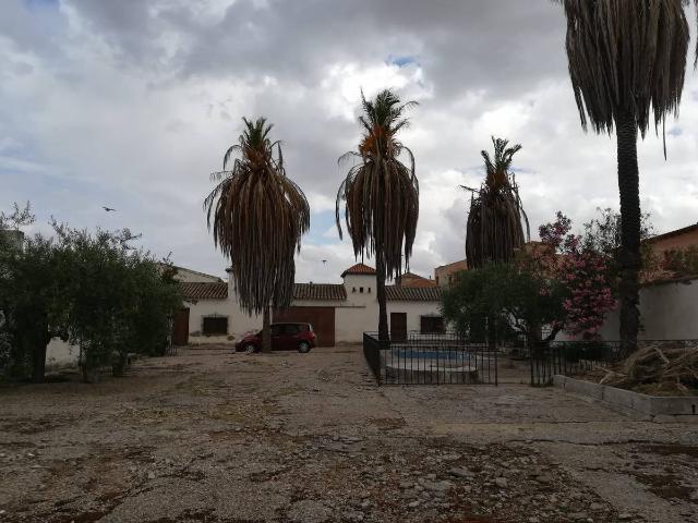 Villa en venta en Santa Olalla
