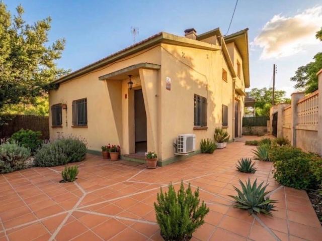 Chalet en venta en la Florida, Vallès Occidental