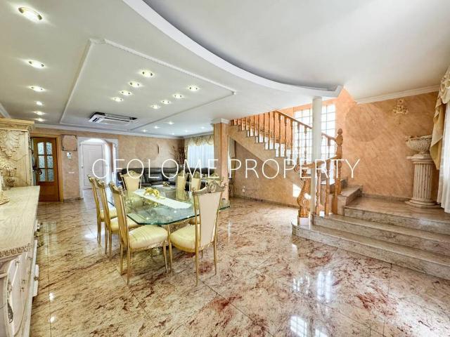 Chalet en venta en la Florida, Vallès Occidental