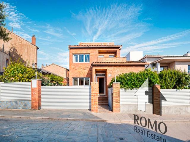 Chalet en venta en la Florida, Santa Perpètua De Mogoda