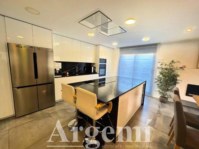 Chalet en venta en la Florida, Santa Perpètua De Mogoda