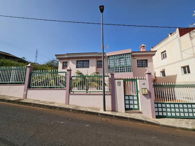 Chalet en venta en Santa Úrsula, Canarias