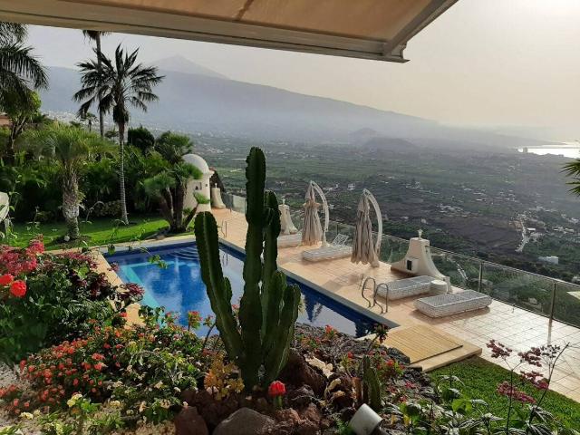 Chalet en venta en Santa Úrsula, Canarias