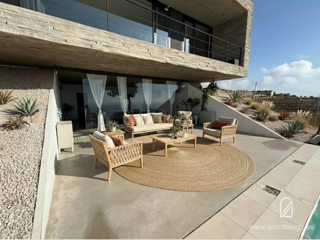 Chalet en venta en La Sierrezuela, Costa del Sol Occidental
