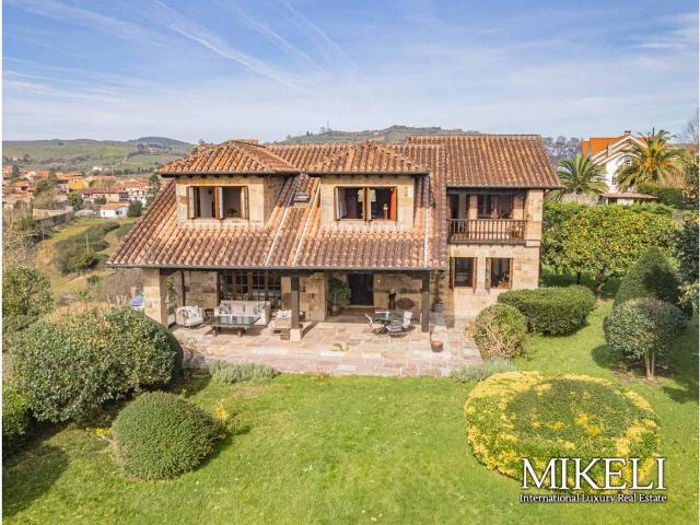 Chalet en venta en Herrán, Santillana Del Mar