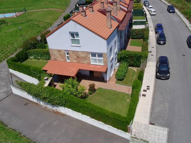 Chalet en venta en Herrán, Santillana Del Mar
