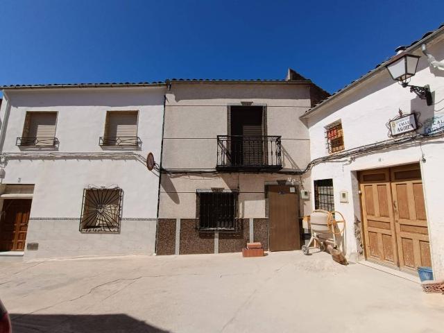 Villa en venta en Santisteban Del Puerto