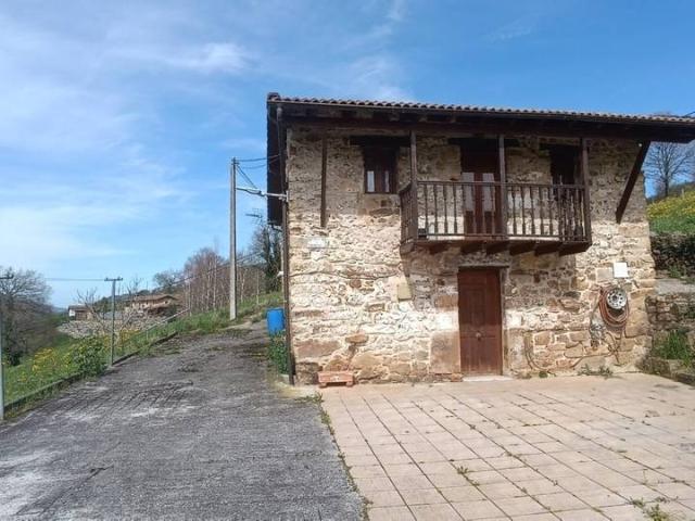 Chalet en venta en Acereda, Santiurde De Toranzo