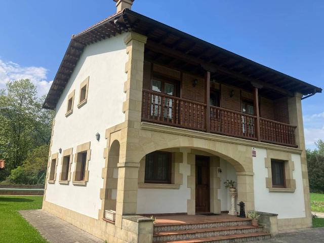 Chalet en venta en Acereda, Santiurde De Toranzo