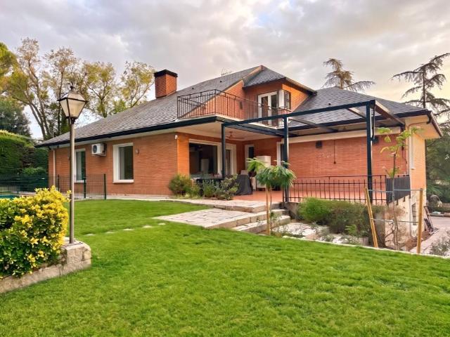 Chalet en venta en Algete