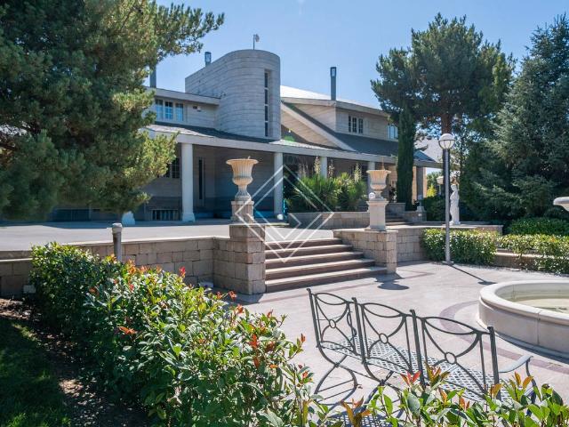 Chalet en venta en Algete, Madrid