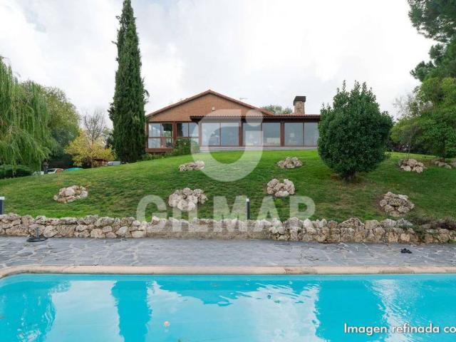Chalet en venta en Algete