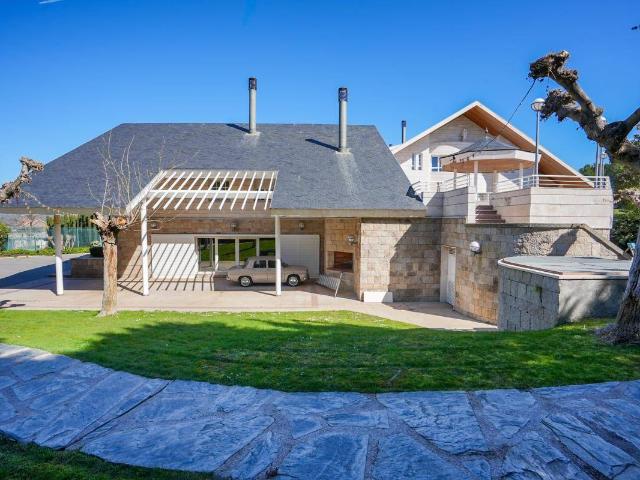 Chalet en venta en Algete, Madrid