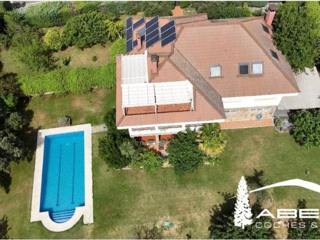 Chalet en venta en Algete, Madrid