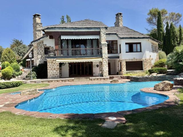 Chalet en venta en Algete, Madrid