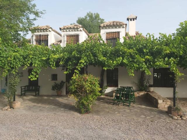 Chalet en venta en Santo Tomé, Andalucía