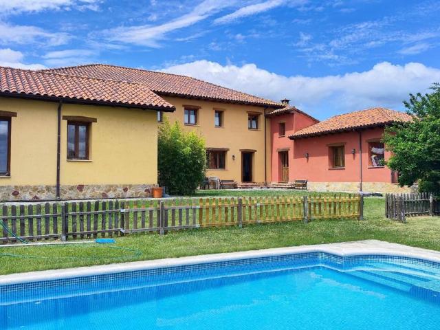 Chalet en venta en Santovenia De La Valdoncina, Castilla y León