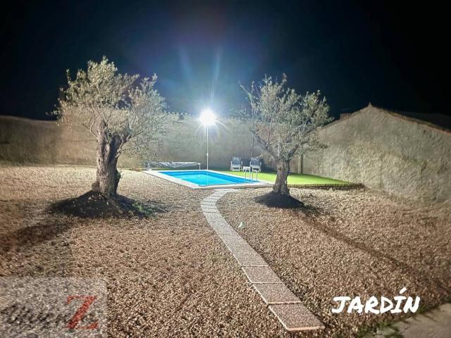 Chalet en venta en Sanzoles, Castilla y León