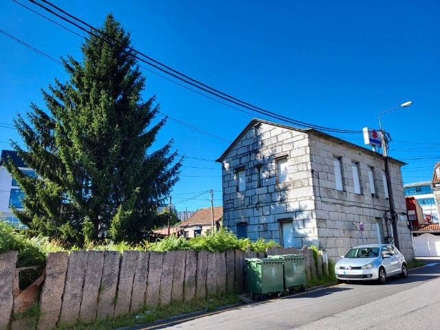 Villa en venta en Vigo, A Divina Pastora