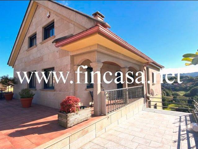 Chalet en venta en Vigo