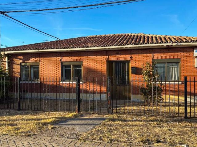 Chalet en venta en Sardón de Duero, Valladolid