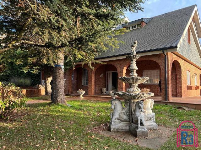 Chalet en venta en Sariegos, Castilla y León