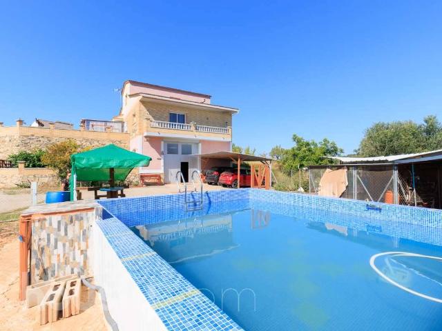 Chalet en venta en Conca de Barberà, Catalunya