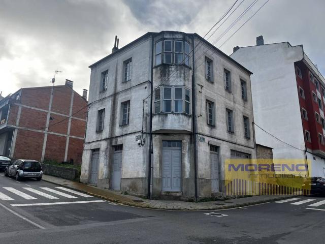 Chalet en venta en Sarria