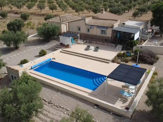 Chalet en venta en l'Alt Vinalopó / El Alto Vinalopó, Valencia