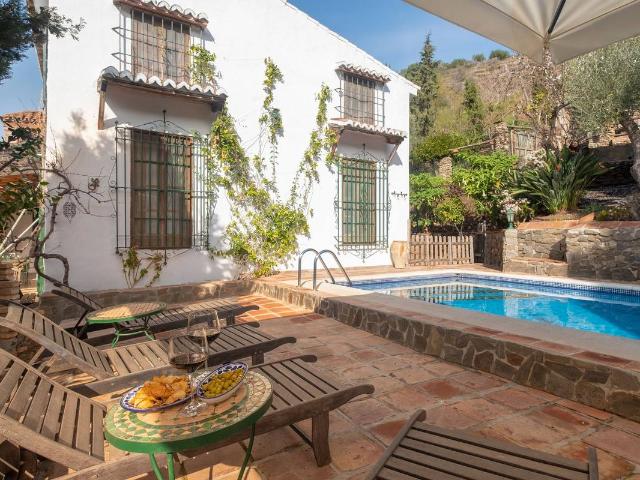 Chalet en venta en Sayalonga