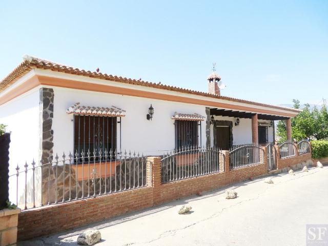 Chalet en venta en Sayalonga