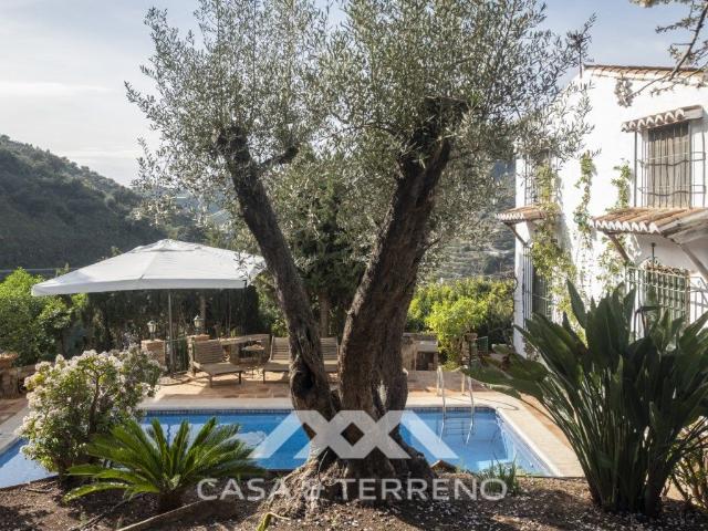 Chalet en venta en Sayalonga