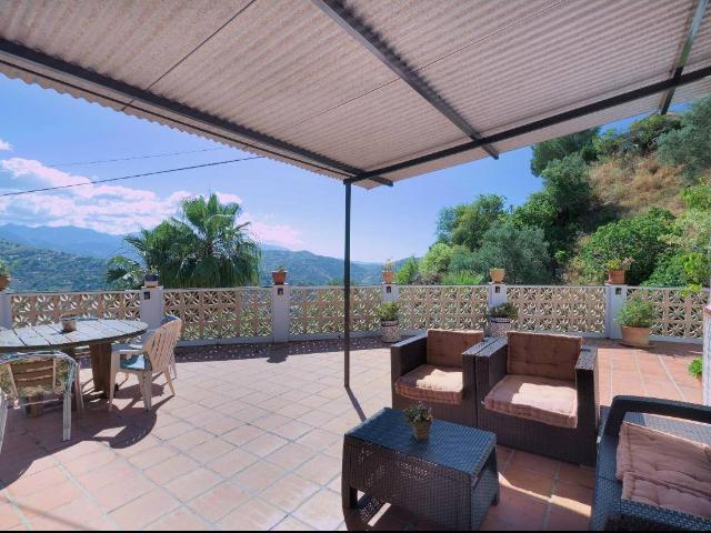 Chalet en venta en La Axarquía, Andalucía