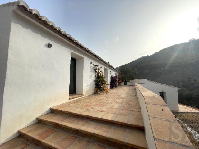 Chalet en venta en Sayalonga