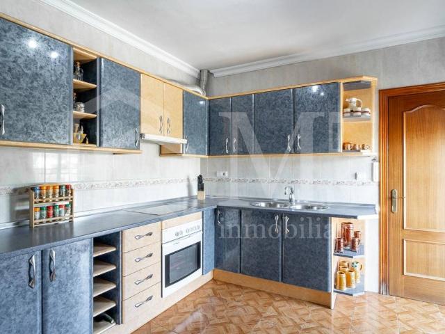 Villa en venta en Sedella