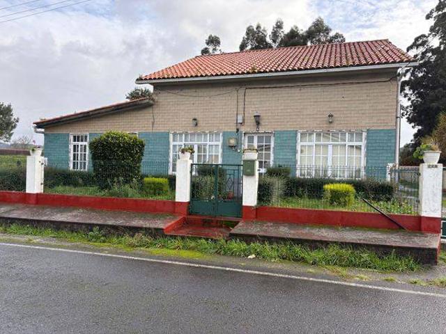 Chalet en venta en Castro, Ferrol