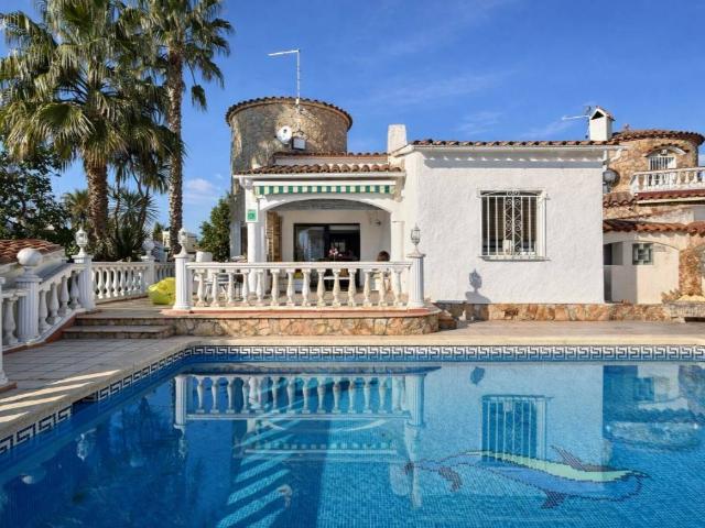 Chalet en venta en Empuriabrava, Alt Empordà