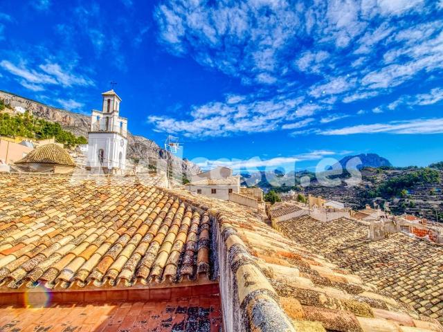 Villa en venta en Sella