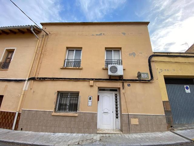 Villa en venta en Sellent