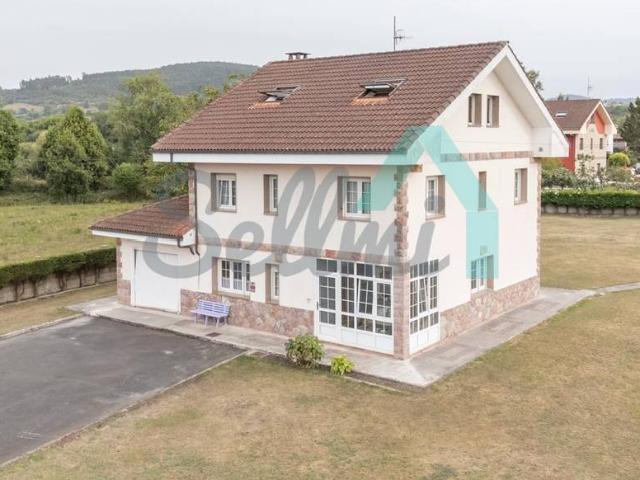 Chalet en venta en Villaviciosa, Asturias