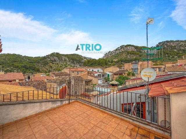 Villa en venta en Selva, Camarata